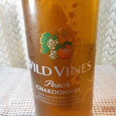 wild vines peach chardonnay 750mL ワイルド・ヴァイン　ピーチ　シャルドネ　甘口の画像