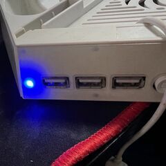 Orange Line　PS4 多機能縦置きスタンド コントローラー2台充電 USBハブ3ポートの画像