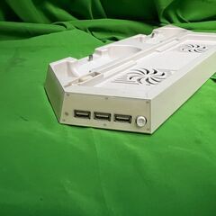 Orange Line　PS4 多機能縦置きスタンド コントローラー2台充電 USBハブ3ポートの画像