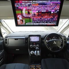 車検満タン デリカD5 クリーンディーゼルターボ ナビ フルセグTV Bluetooth フリップダウンモニター バックモニター フロントモニター 両側パワスラ スマートキー シートヒーター クルコン HIDライト LEDフォグ ETCの画像
