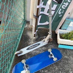 🍀キックボードとスケボーのセットの画像