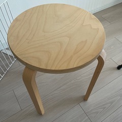 IKEA スツール　チェアの画像