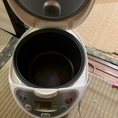 炊飯器の画像