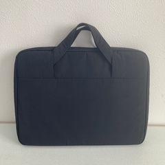 【中古】無印良品　入れたまま使えるパソコンケース Ａ４サイズ用・黒の画像