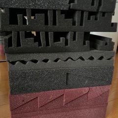 防音シート 吸音材 遮音材 消音 騒音対策 安全対策　11枚分とバラ　300×300の画像