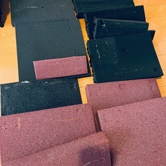 防音シート 吸音材 遮音材 消音 騒音対策 安全対策　11枚分とバラ　300×300の画像