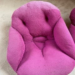 ピンク　座椅子の画像
