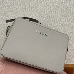 バック（マイケルコース）
