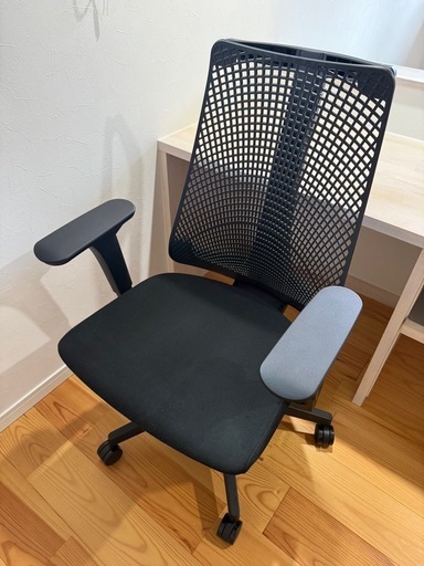イトーキ オフィスチェア　サリダ
