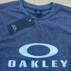 OAKLEY T-Shirts Lの画像