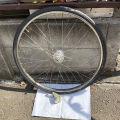 取引中 自転車の前輪のみ 26インチ オートライト 