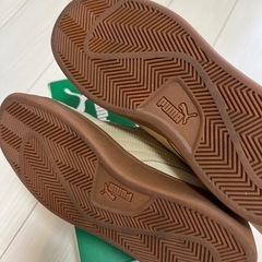 PUMA スニーカーの画像