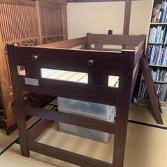 ベッド