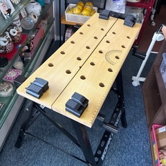 ワークベンチバイス（作業台）の画像
