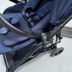 CYBEX メリオカーボン 2024 ネイビー　未使用レインカバー付き+付属品有りの画像