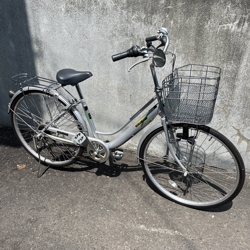 ESCORT TOWN シティーサイクル シルバー 26インチ　自転車 ママチャリ 6段変速