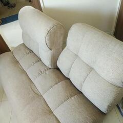 段階式リクライニング  （フラットにもなります）2人がけソファー 近場でしたらお届けさせて頂きます✨️の画像