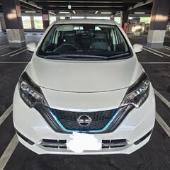 【車検令和8年9月】日産ノートe-POWER メダリスト