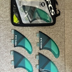 値下！Mayhem LIBTECHxLOST 5’7” Puddle Jumper フィンもケースも含めての画像