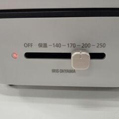 アイリスオーヤマ 美品 グリル鍋 IGU-P3 2022年製 たこ焼き機 ホットプレート 動作確認済み 使用頻度少なめ(ほぼ未使用) 札幌市 中央区 南12条店の画像