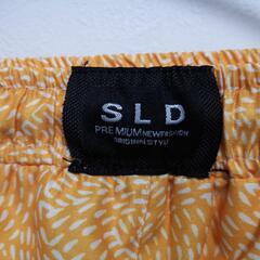 SLD 黄色いパターン柄海パン（新品）の画像