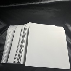 白い紙厚の封筒24×24センチ　50枚以上