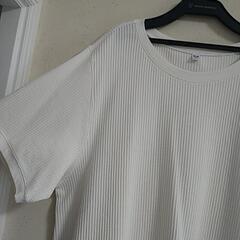 3XL・UNIQLOワッフルＴシャツの画像