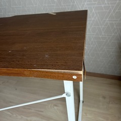 パソコンデスクの画像