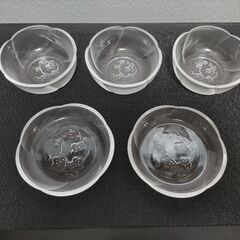 安達瞳子 紅梅クリスタルガラス「小鉢×3＆小皿×2」５点セット