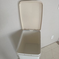 ニトリ　ゴミ箱  分別　の画像