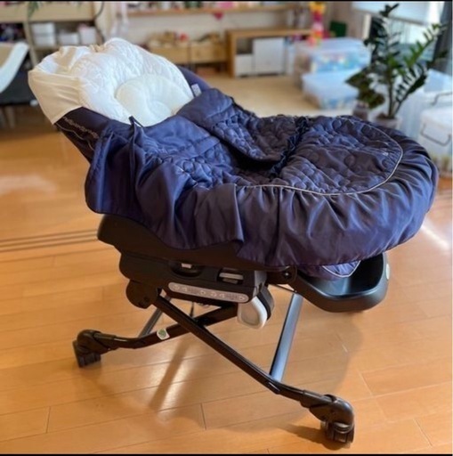 ネムリラAT BEDi コンビ ハイローチェア 電動 ベビーラック