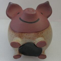 豚の貯金箱の画像