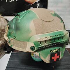 🩷サバゲー用⏩️新品、ヘルメット＆マスクセットうり。🎁オマケつき。の画像
