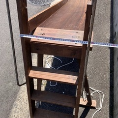 古い木製の滑り台の画像