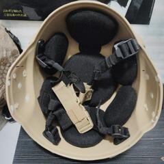 🩷サバゲー用⏩️新品、ヘルメット＆マスクセットうり。🎁オマケつき。の画像