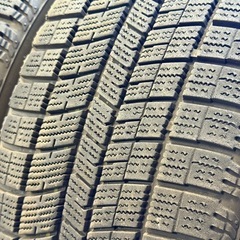 【アウトレットセール】 レヴォーグなど　215/50R17 91Q ナンカン　スタッドレスタイヤ　4本セット　交換工賃込みの画像