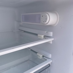 使用期間4年、一人暮らし向け冷蔵庫の画像