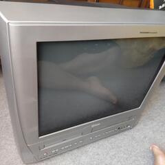 ＶＨＳ、DVD付きブラウン管TV、の画像