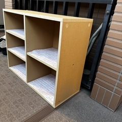 本棚、棚、引き手付き