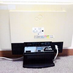 富士通 ESPRIMO K552/D(FMVKH2D2E1) 23型ワイド液晶一体型デスクトップPC②の画像
