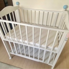※受け渡し者決定※
【元値4.5万円程度】ランデブー　ベビーベッドの画像