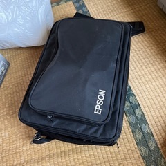 EPSONの映写機？