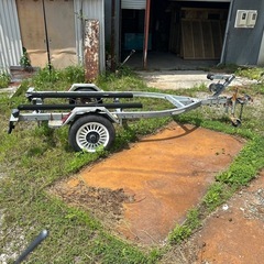 ボートトレーラー