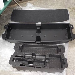 ラパン　アンダーボックスとフロアボックス