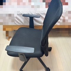 デスクチェア　椅子の画像