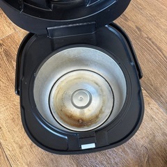 炊飯器 3合 SHARPの画像