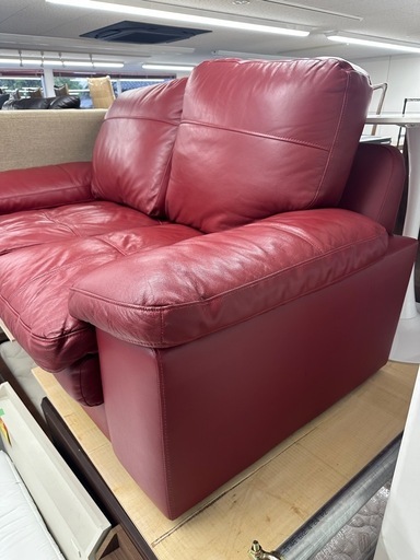 2シーターソファ 赤　レッド 本革使用　ニトリ　二人掛けソファー