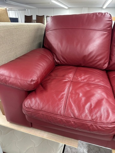 2シーターソファ 赤　レッド 本革使用　ニトリ　二人掛けソファー