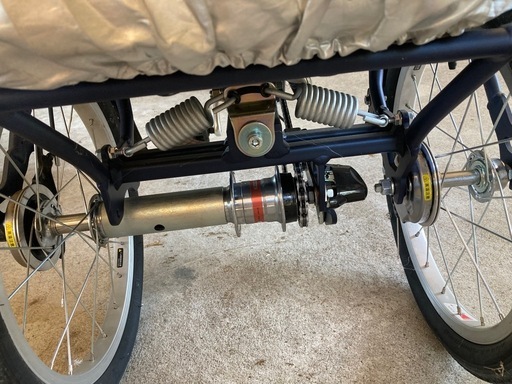 ブリヂストン　電動アシスト自転車 ラクットワゴン RAKUTTO  三輪車