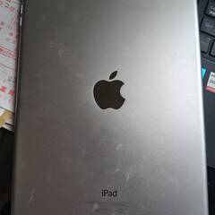 【中古品】iPad Air　第一世代　シルバ　16GBの画像